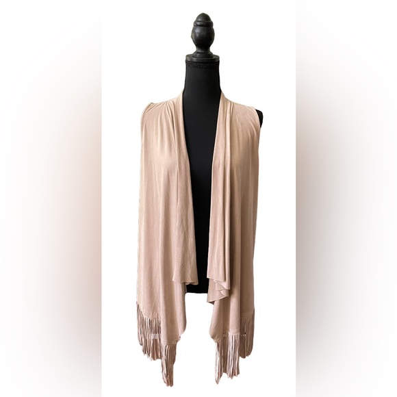 Pink Rose: Tan Vest with Fringed Trim - Picture 8 of 17